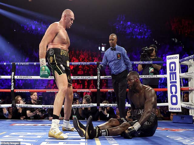 Đỉnh cao boxing thế giới: Fury đã ”hành hạ” Wilder như thế nào?