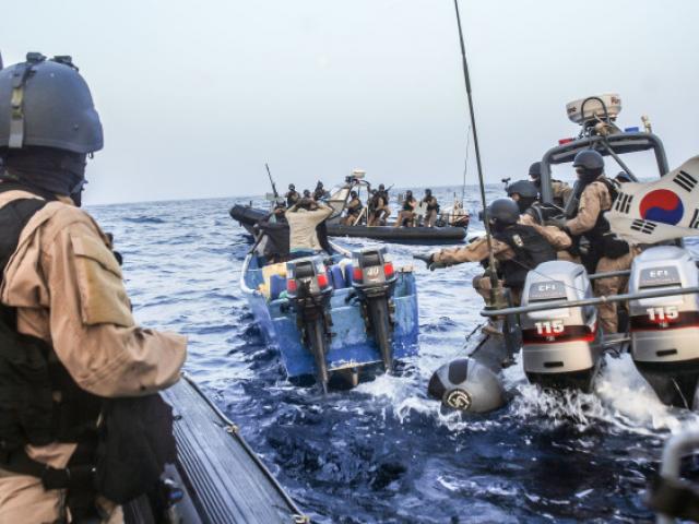 Tàu chở hàng có thuyền viên Việt Nam bị bắt giữ, Hàn Quốc điều đặc nhiệm đến sát Iran