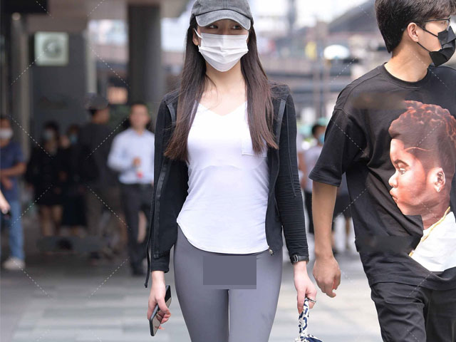 Lại nhiều nạn nhân của quần tập mỏng dính hớ hênh ra đường dễ gây “tai nạn”