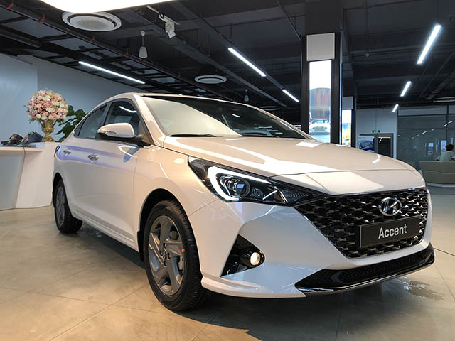 Giá xe Hyundai Accent lăn bánh tháng 02/2021