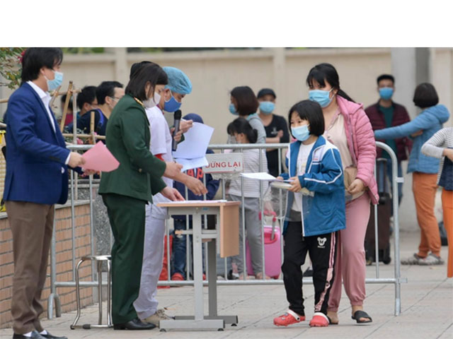 Hà Nội ghi nhận 2 trường hợp nghi nhiễm COVID-19