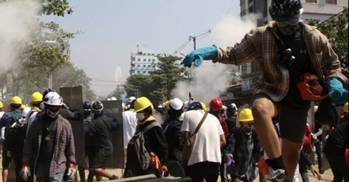 Quan chức Myanmar thiệt mạng khi cảnh sát trấn áp biểu tình