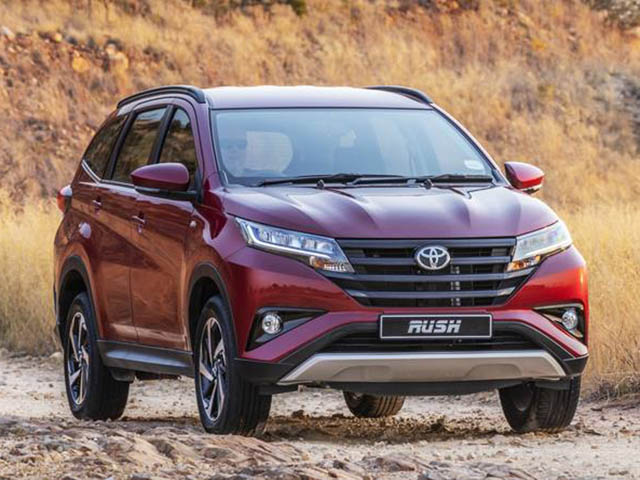 Giá xe Toyota Rush lăn bánh tháng 3/2021