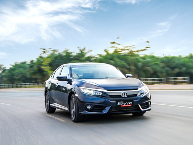 Giá xe Honda Civic lăn bánh tháng 3/2021
