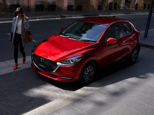Giá xe Mazda2 lăn bánh tháng 1/2022, ưu đãi 50% LPTB