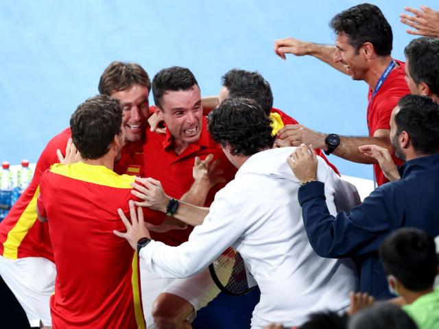 Nóng ATP Cup ngày 7: Tây Ban Nha thắng Ba Lan, lần thứ 2 vào chung kết