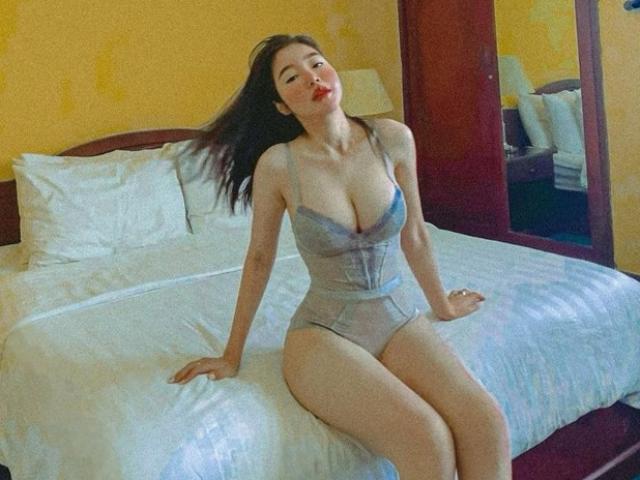 ”Cô gái khiến Tuấn Hưng lao tâm khổ tứ”, Elly Trần... sexy khi mặc nội y xuyên thấu