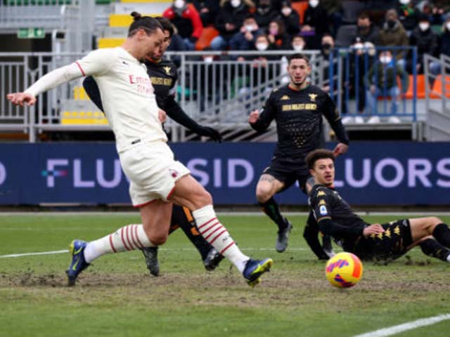 Kết quả bóng đá Venezia - AC Milan: Ibrahimovic ghi dấu ấn, hậu vệ lập đại công (Vòng 21 Serie A)