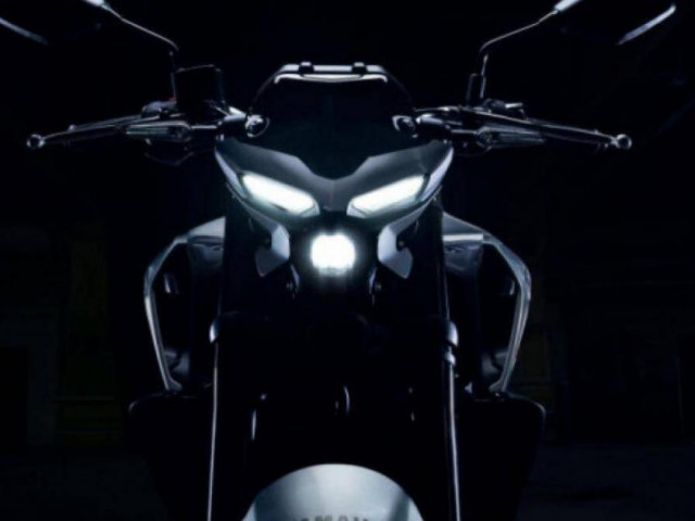 Yamaha MT-03 2022 ra mắt, thêm màu mới Cyan Storm