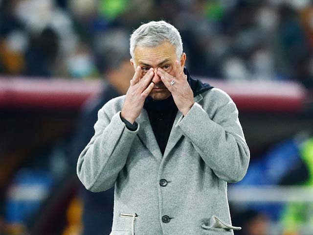 Mourinho chê học trò ở 4 CLB gần nhất, báo Anh dự đoán điều không lành
