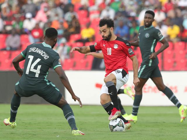 Video bóng đá Nigeria - Ai Cập: Cựu SAO Man City tỏa sáng, Salah ôm hận (CAN)