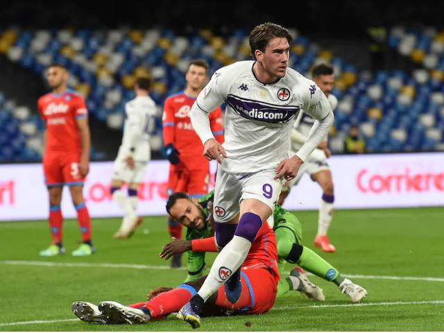 Tin mới nhất bóng đá tối 14/1: Ronaldo bỏ ngỏ ra sân trận gặp Aston Villa 6 Điên rồ trận Napoli - Fiorentina: Rượt đuổi 7 bàn thắng & 3 thẻ đỏ gây sốc
