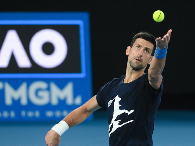 Who is the star that replaces Djokovic to attend the Australian Open 2022?