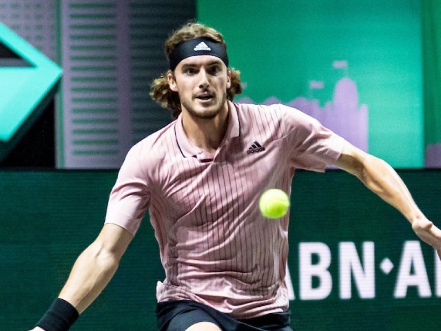 Tsitsipas won hard after 3 sets, Shapovalov lost in shock at the Rotterdam Open