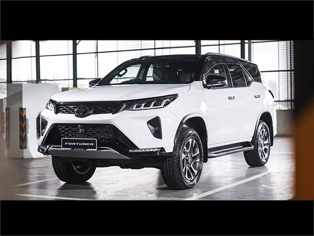 Giá xe Toyota Fortuner tháng 2/2022, giảm 50% LPTB và ưu đãi lãi suất vay