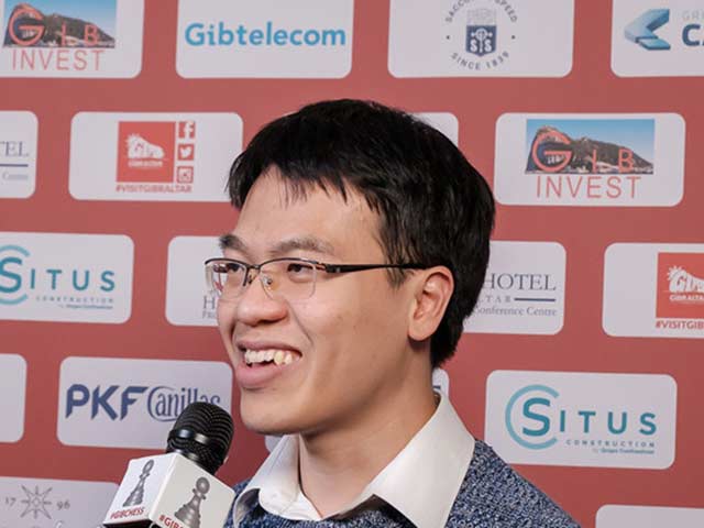 Quang Liêm vô địch cờ vua châu Á: Đại thắng trong thế đường cùng
