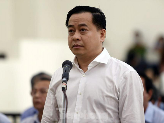 Bắt tạm giam hai cựu Chủ tịch TP Đà Nẵng vụ Vũ ”nhôm” thâu tóm đất vàng