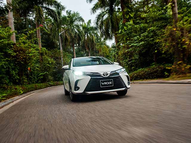 Giá xe Toyota Vios lăn bánh tháng 4/2021