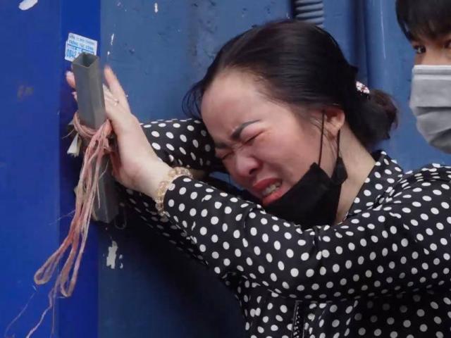 Vụ cháy 4 người chết ở Hà Nội: “Trời ơi, em tôi đang mang thai cháu thứ hai”
