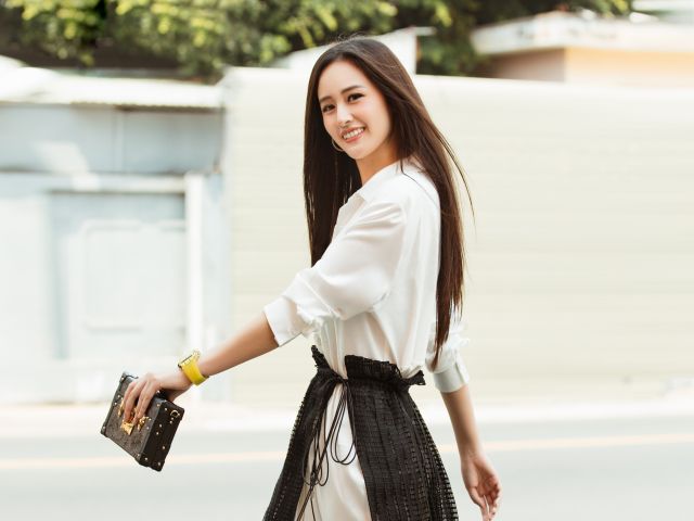Mai Phương Thuý rút kinh nghiệm chọn trang phục lên sóng truyền hình