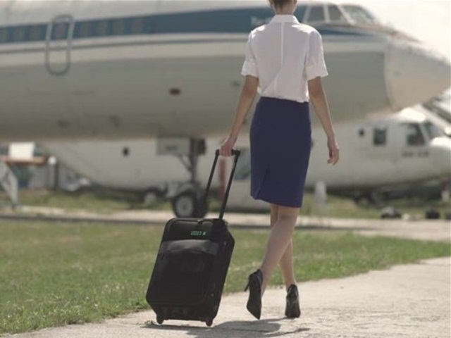 Nữ tiếp viên hàng không phát hiện mình là ”tiểu tam” và cái kết đau lòng