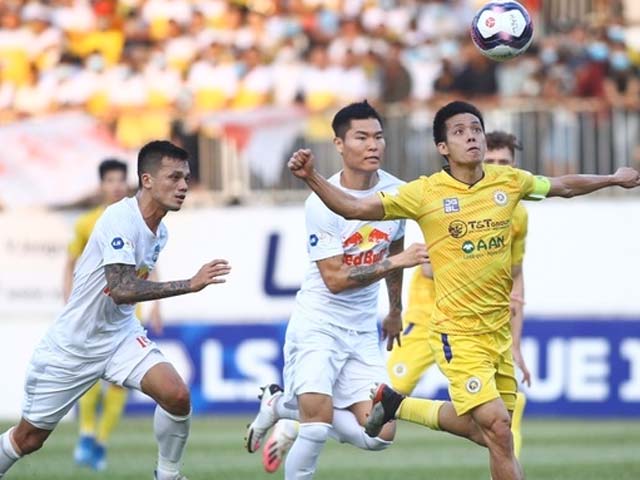 Báo Thái Lan ca ngợi thành tích của HLV Kiatisak và cầu thủ Hoàng Anh Gia Lai
