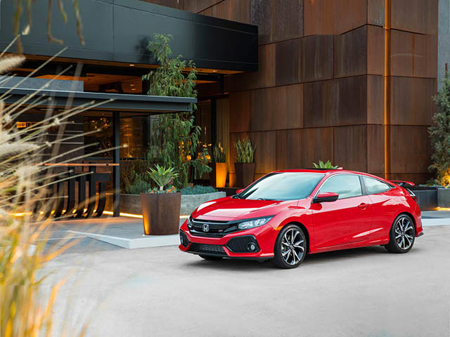 Giá xe Honda Civic lăn bánh tháng 4/2021
