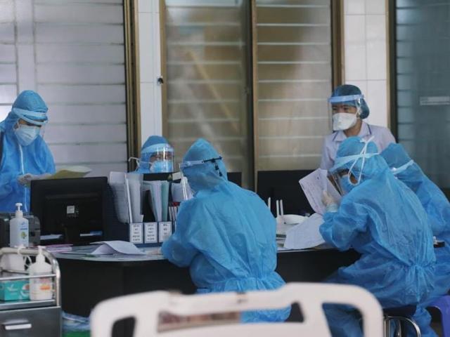 Sáng 4/5, thêm 2 ca nhiễm COVID-19 trong cộng đồng tại Hà Nội và Đà Nẵng