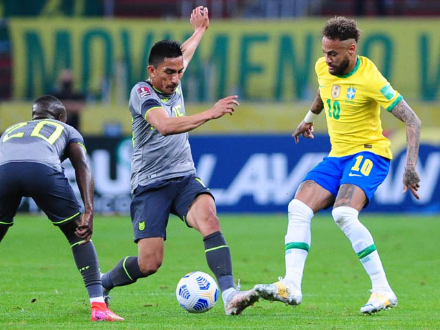 Video Brazil - Ecuador: Neymar tỏa sáng, kịch tính VAR dài 10 phút