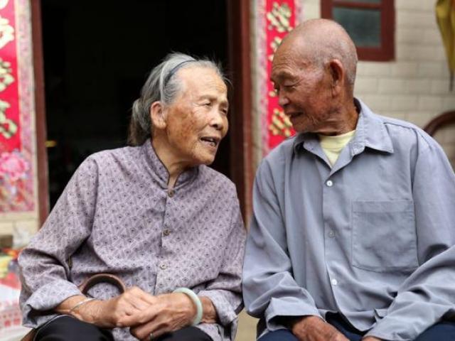 Bí quyết sống thọ của cặp vợ chồng già: nhất định phải ăn 3 món này hằng ngày