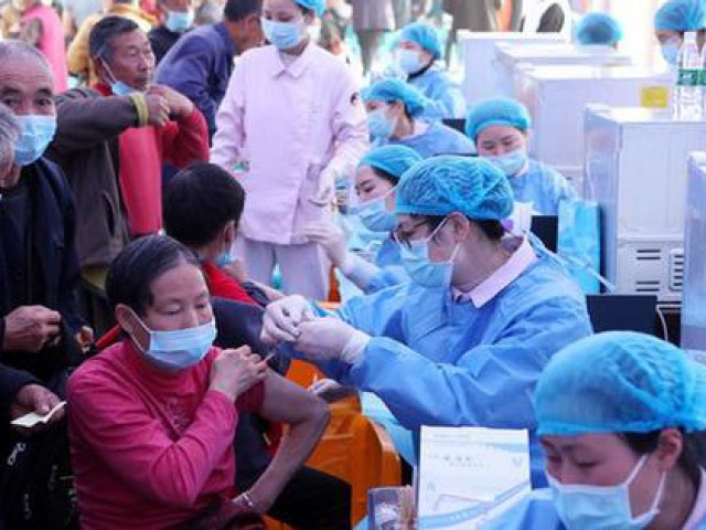 Dẫn đầu thế giới, Trung Quốc sắp tiêm xong 1 tỉ liều vắc-xin