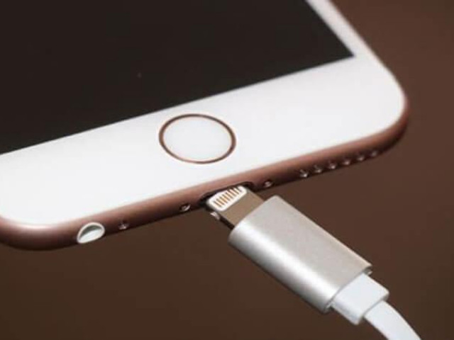 5 cách sửa lỗi khi không thể sạc pin cho iPhone