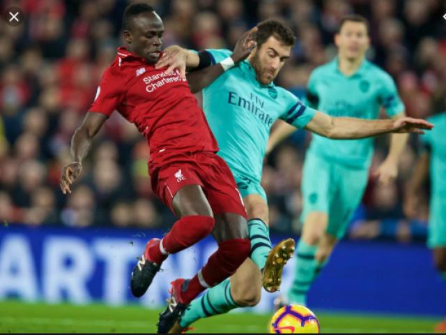 Liverpool đấu Arsenal tranh số 1 Ngoại hạng Anh: Ám ảnh vua áo đen, ai hưởng lợi?