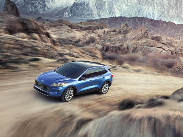 Ford Escape 2020 có giá bán chính thức từ 605 triệu VNĐ cho bản tiêu chuẩn