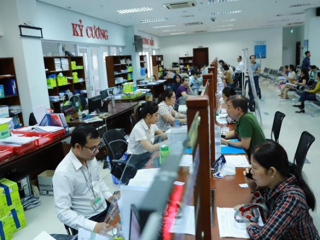 Ba thành ủy viên Đà Nẵng xin nghỉ việc trước tuổi hưu