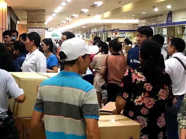 Thị trường khẩu trang ”nóng” lại sau tin ca nghi nhiễm Covid-19 tại Đà Nẵng