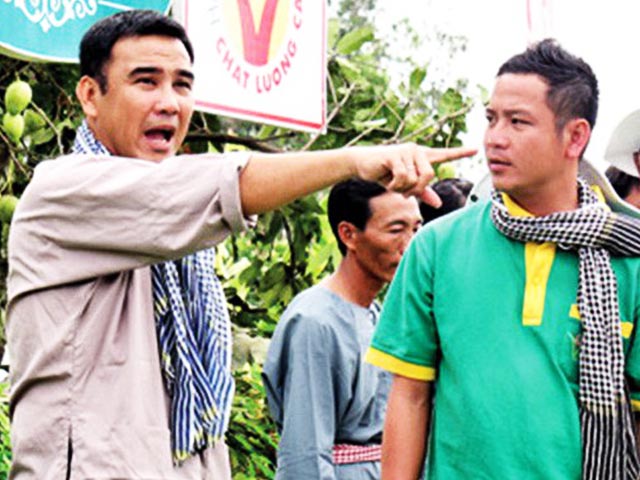 Em trai ruột bất hảo, nghiện cờ bạc, đua xe... của MC ”giàu nhất Việt Nam”