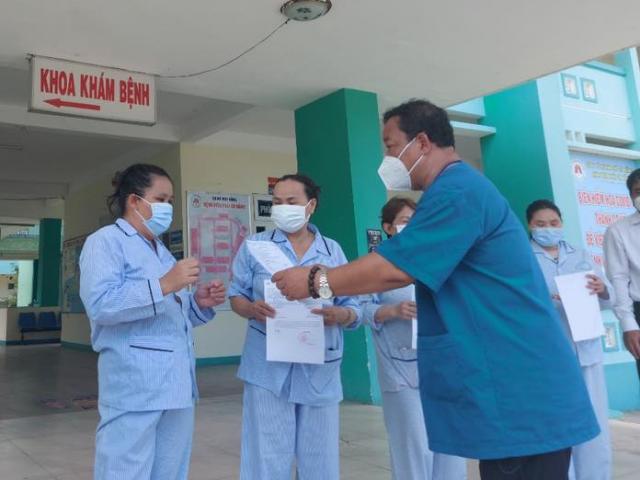 4 bệnh nhân nhiễm COVID-19 đầu tiên của Đà Nẵng được công bố khỏi bệnh