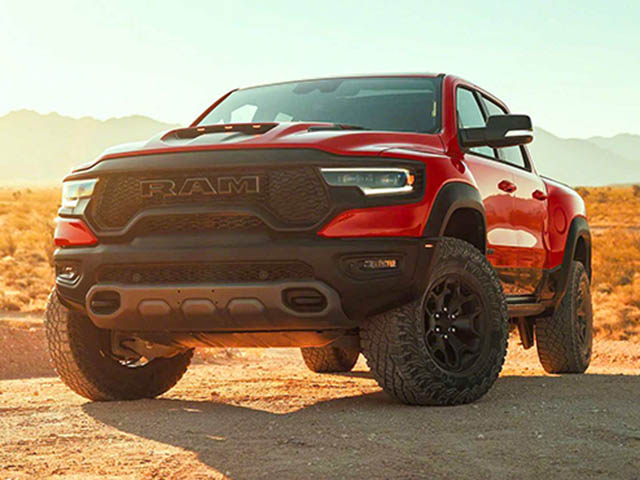 Xe bán tải RAM 1500 TRX chính thức lộ diện, cạnh tranh Ford F-150 Raptor tại Bắc Mỹ