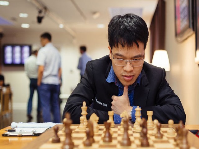 Vỡ òa cờ vua Việt Nam: Quang Liêm thắng kỳ thủ số 2 thế giới, tự hào vào bán kết