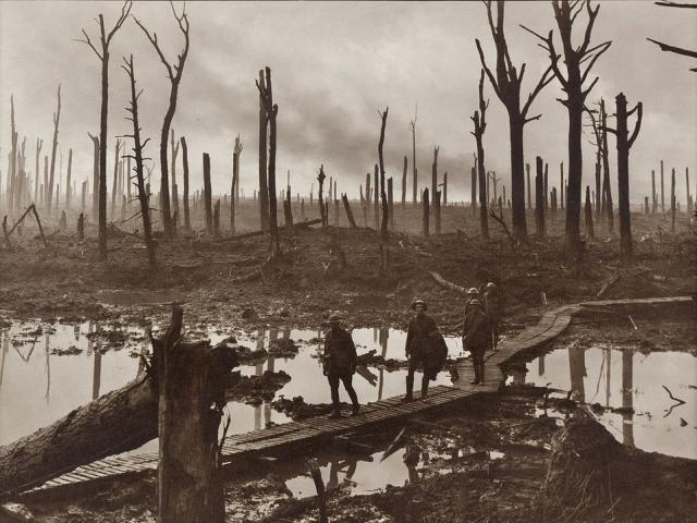 Chiến trường Thế chiến I hóa ”mồ chôn lỏng” vì hiện tượng thời tiết trăm năm có một