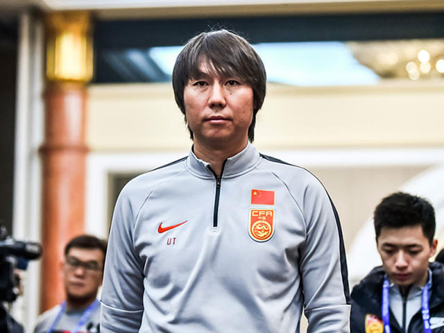 Trung Quốc nhập tịch gấp đồng đội cũ Neymar, đấu ĐT Việt Nam săn vé World Cup 7 ĐT Trung Quốc đấu bảng tử thần với Việt Nam, HLV Li Tie e sợ nhất điều này