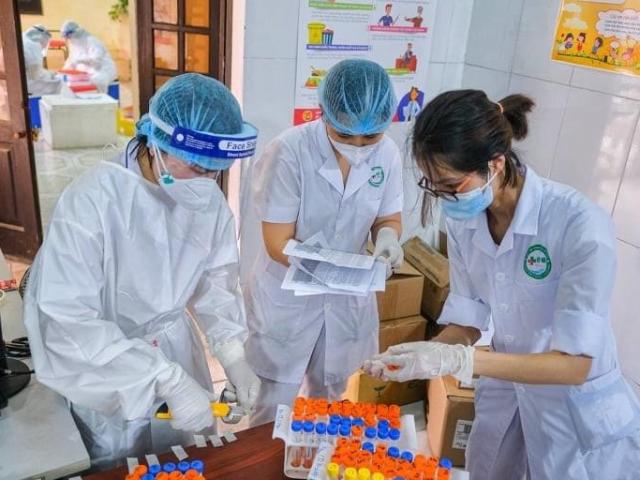 Tối 2/7, thêm 210 ca mắc COVID-19 tại 14 tỉnh/thành