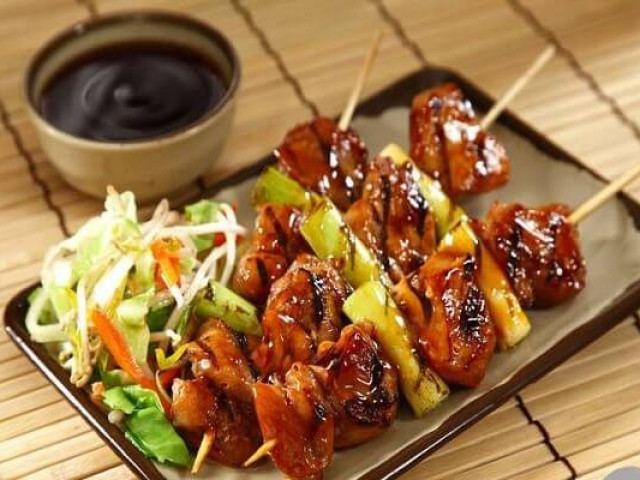 Cách làm gà nướng xiên que kiểu Nhật ăn là nghiền