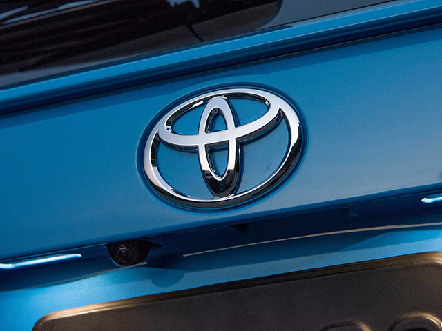Xe Toyota nhập Thái Lan có thể bị khan hàng trong thời gian tới