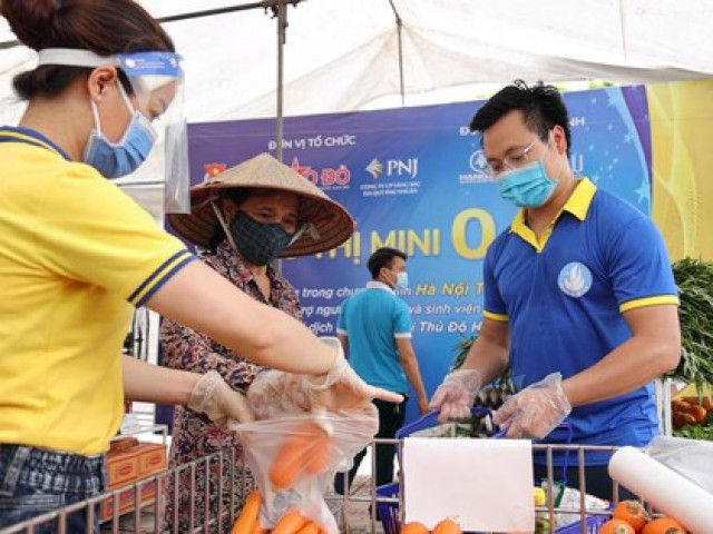 Trải nghiệm đi siêu thị '0 đồng' ở Hà Nội cho người lao động và sinh viên