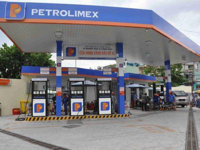 Giá xăng dầu tăng liên tục, Petrolimex báo lãi cao ngất ngưởng