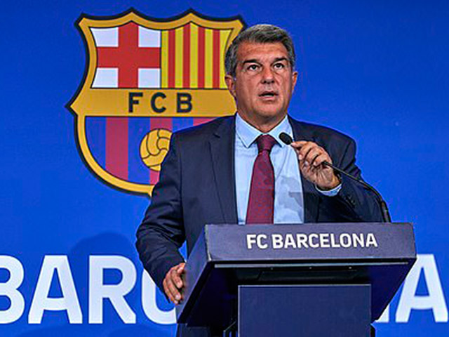 Messi chia tay Barca: Chủ tịch Laporta nói về pha ”lật kèo” chấn động lịch sử