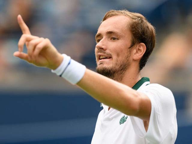 Trực tiếp tennis Rogers Cup: Medvedev thắng ngược trận đấu có 27 cú aces