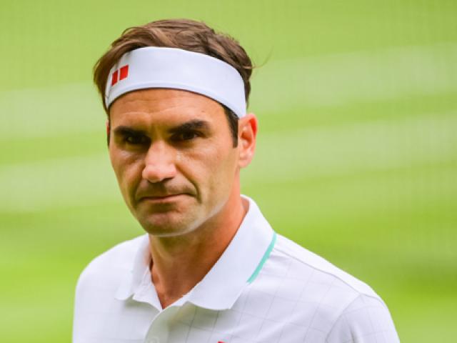 Federer will take many months off with crutches, worrying about the legend